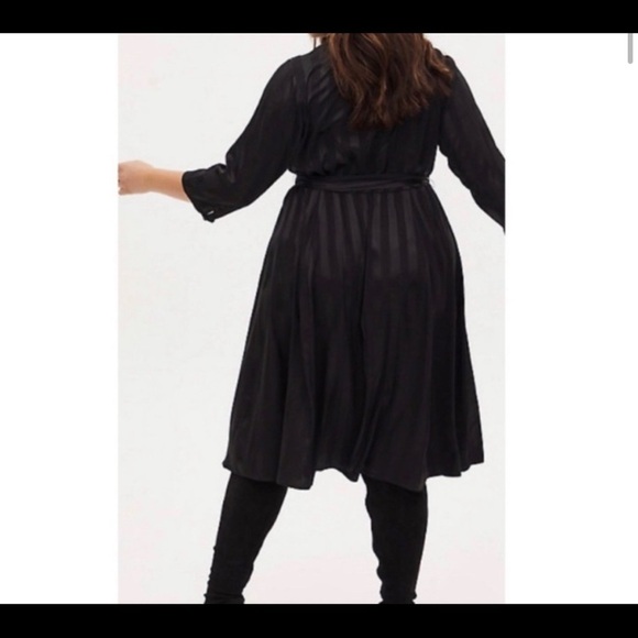 TORRID Sz 1 Faux Wrap Midi Jersey Knit 3/4 Sleeves Elastic Waist Band Dress - Picture 2 of 12